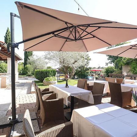 Casa Rustica Dva Baladura Apartments Канфанар Екстер'єр фото