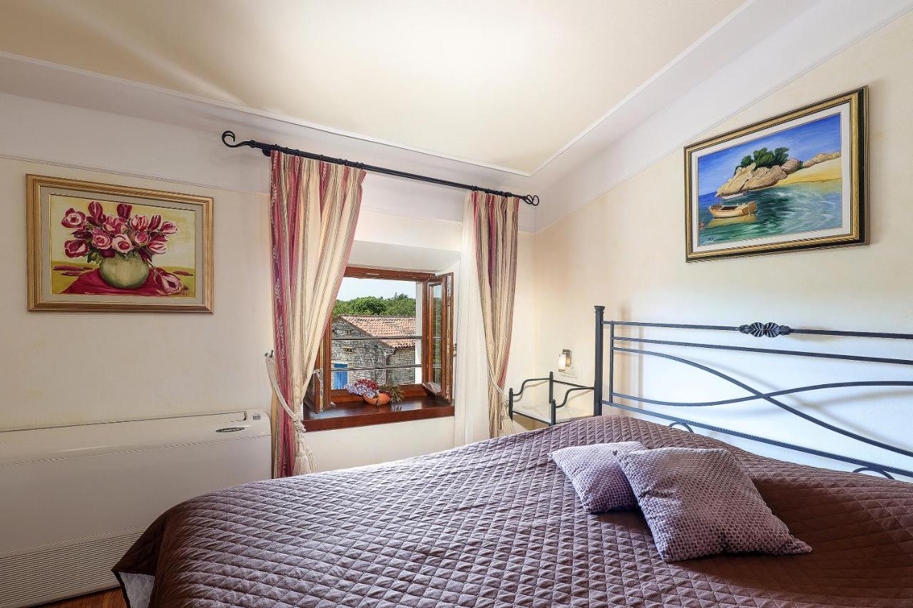 Casa Rustica Dva Baladura Apartments Канфанар Екстер'єр фото