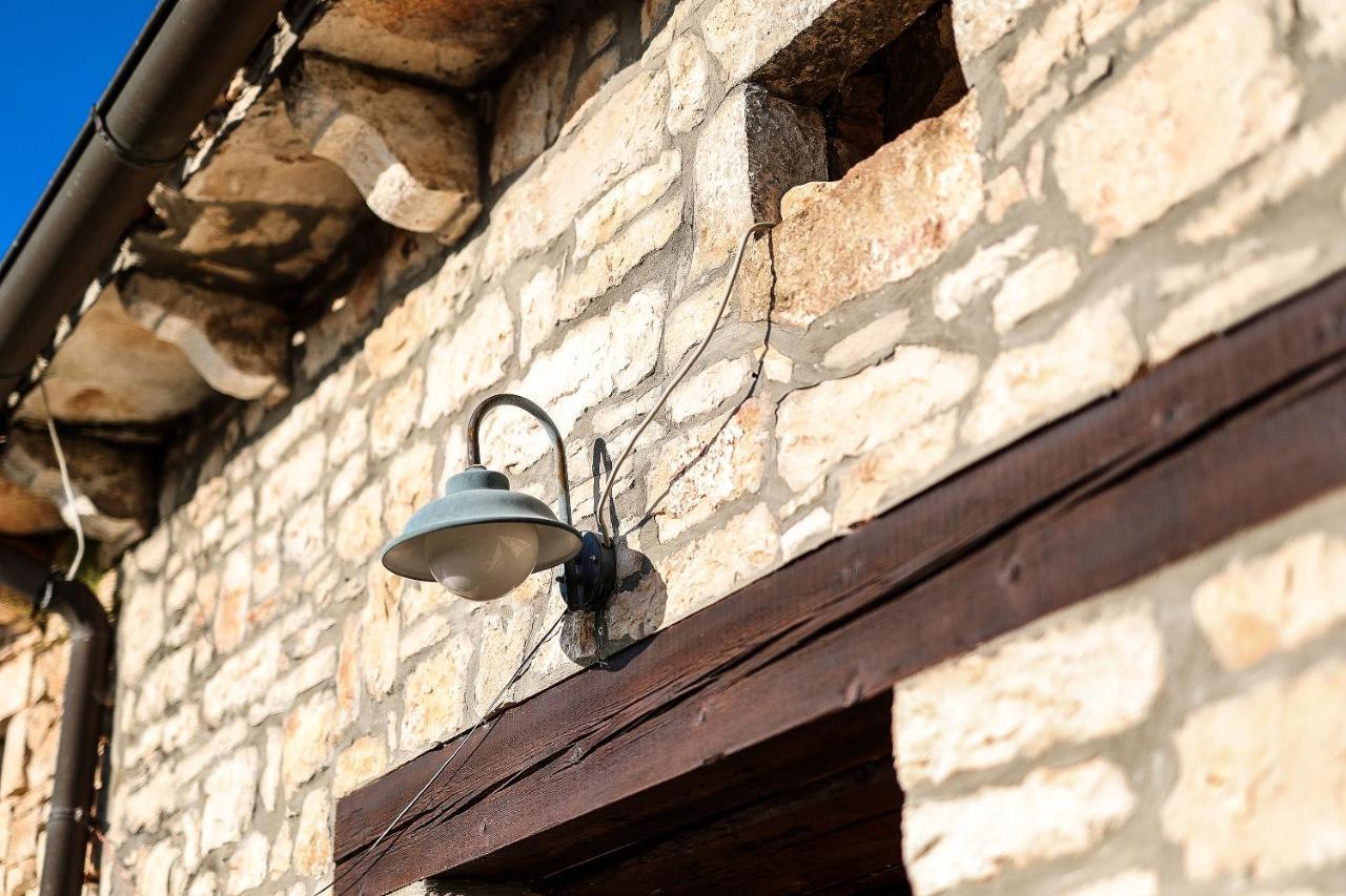 Casa Rustica Dva Baladura Apartments Канфанар Екстер'єр фото